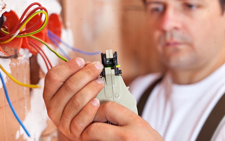 urgence électricité Vaux-le-Pénil